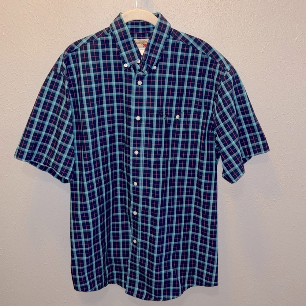 Wrangler Blue Green Plaid Button Down Shirt Casual Short Sleeve Men’s Size Large